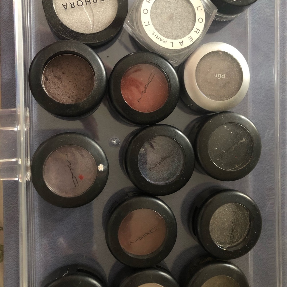 Selling whole lot of Mac eye shadows. Sephora